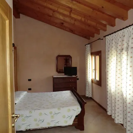 Country House Cunial Hotel Cavaso Del Tomba Room photo